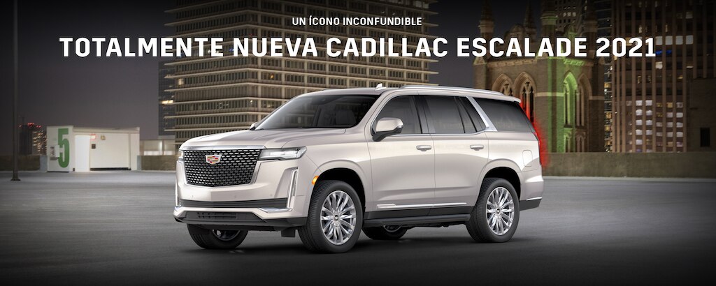 Cadillac Escalade 2021 SUV en color crystal white tricoat con faros en LED delanteros adaptativos, de niebla