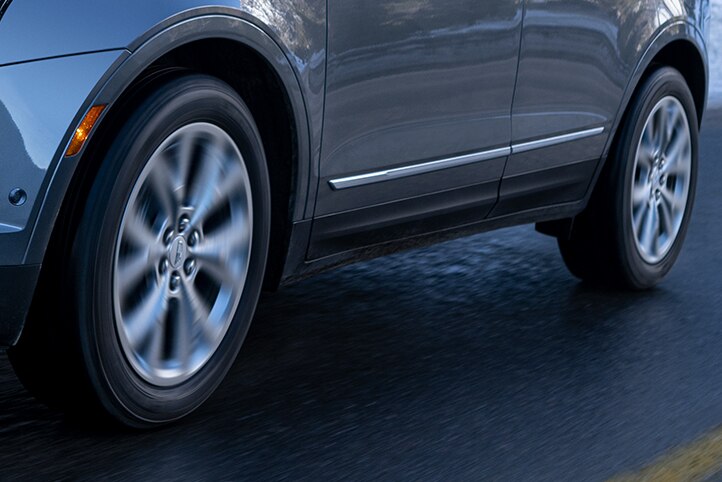 AWD con Twin Clutch que manda la tracción a la llanta que se necesite