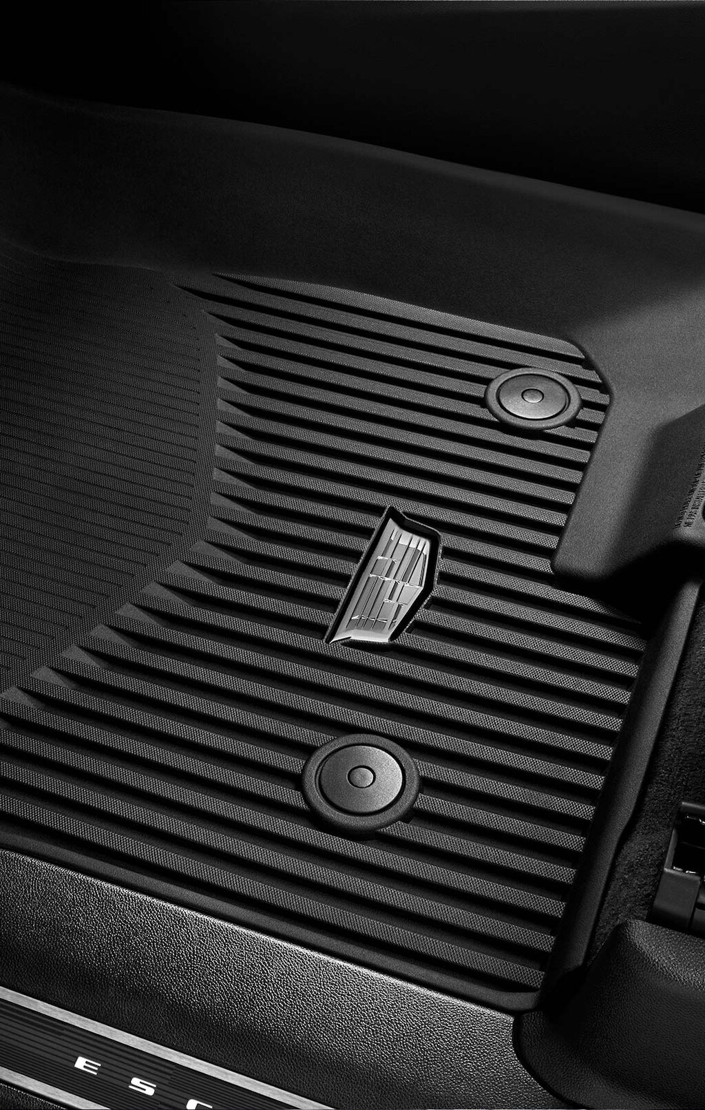 Tapete de vinil rigido dentro de tu camioneta de lujo, Cadillac Escalade 2024