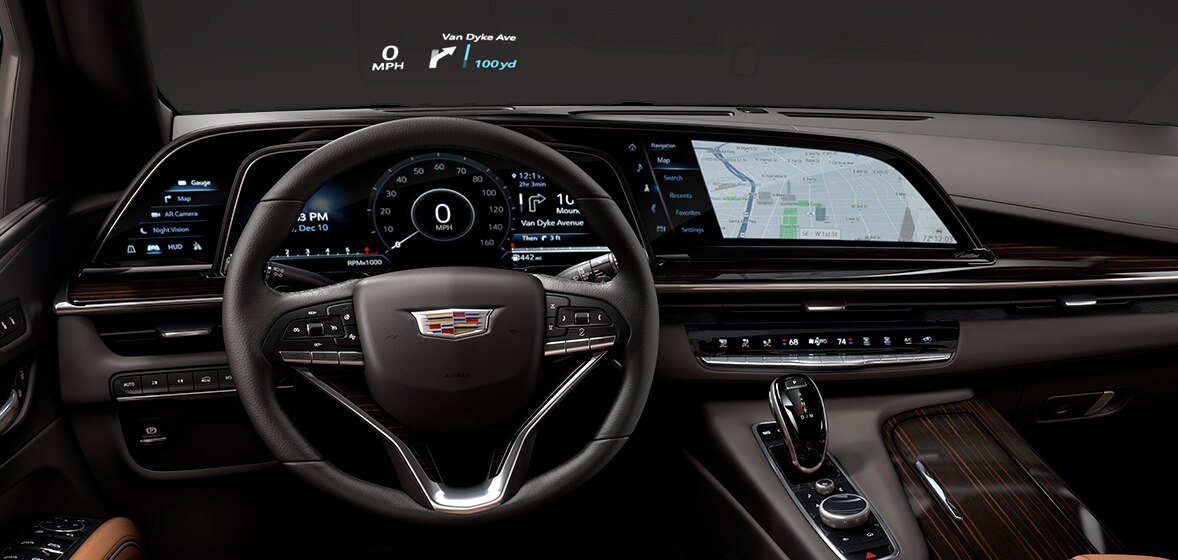 Pantalla curva OLED a color dentro de tu camioneta de lujo, Cadillac Escalade 2024