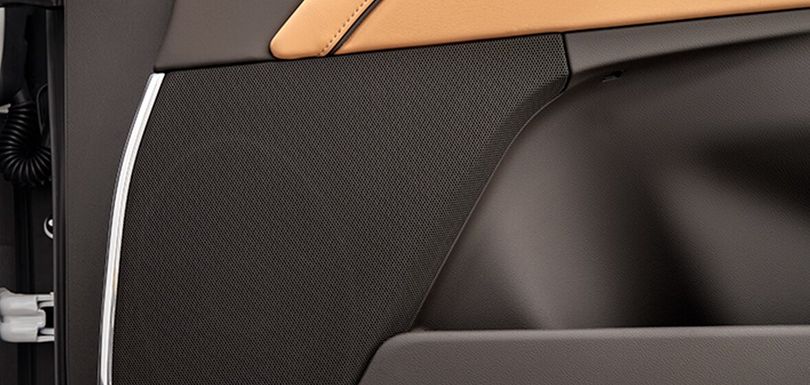 Cadillac Escalade 2024, camioneta de lujo integrada con sistema de audio AKG